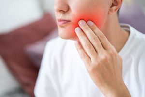 Tooth Pain When Biting symptoms